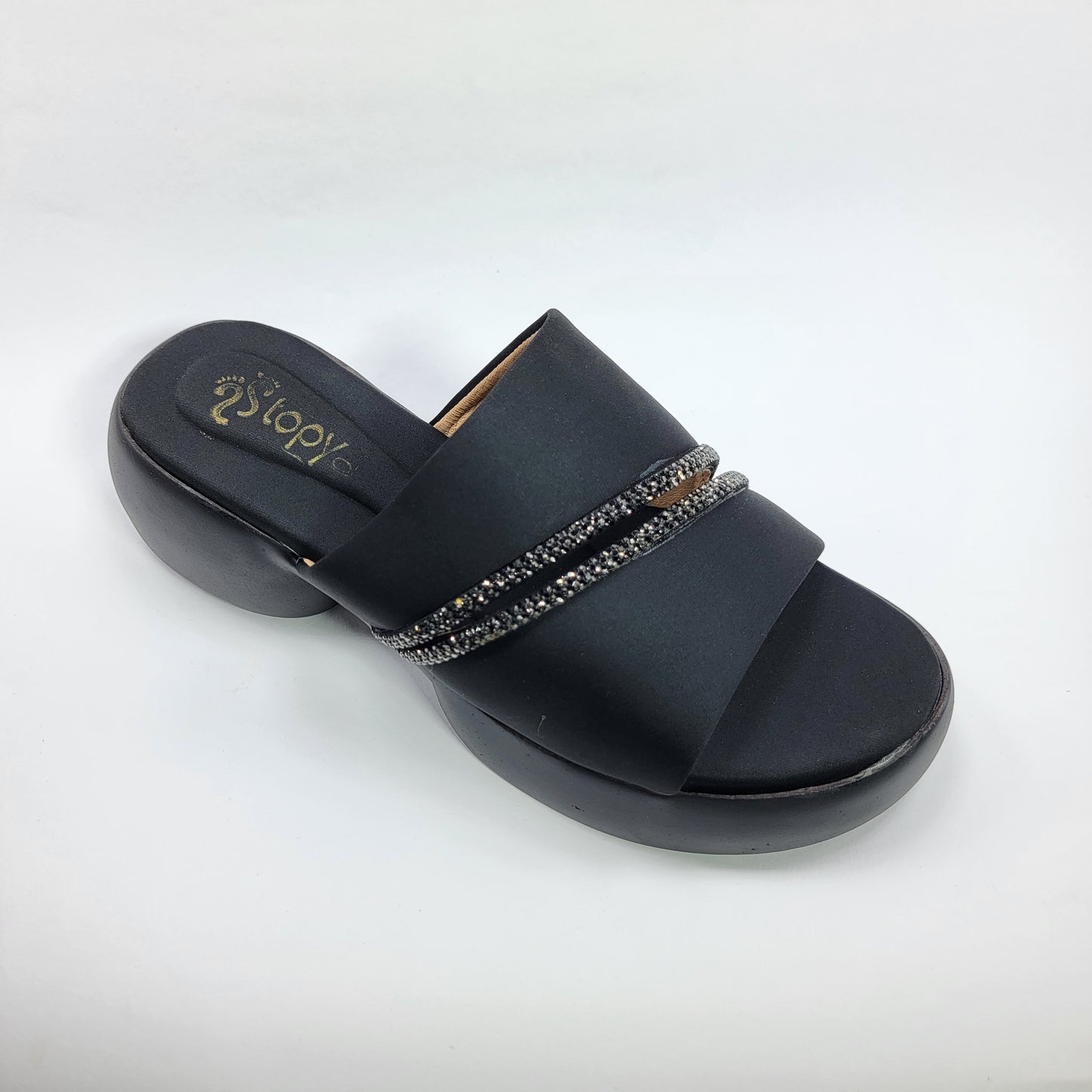 SOLE SLIPPERS 02