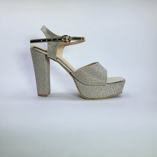 TRENDY HIGH HEELS 01